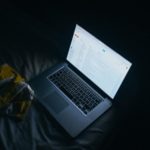 cropped-laptop-computer-macbook-mac-light-technology-1176-pxhere.com_.jpg