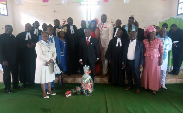 Cameroun : Koung-Khi/Bandjoun Le pasteur de l’Eglise évangélique du Cameroun Paroisse de Famleng Bandjoun installé.