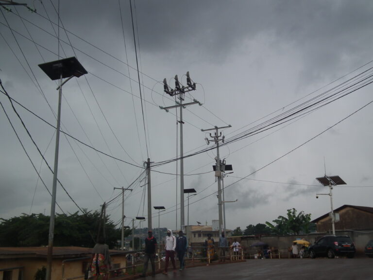 Cameroun/ Ouest :   Electricité et internet en mode déconnexion à l’Ouest